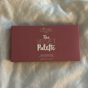 NIB, Ciate London The Velvet Palette 12 Piece Eyeshadow Palette